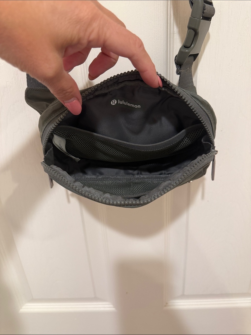 lululemon athletica Olive Green Belt Bag - Picture 3 of 5